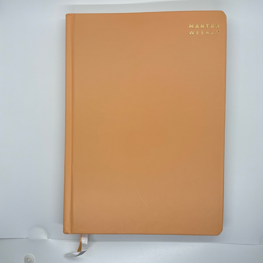 Mantra Weekly Tan Planner, NWOT